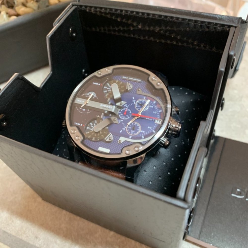 Diseal Watch
